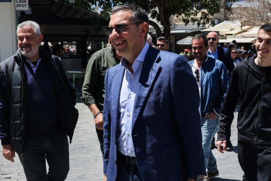 Στο Ηράκλειο ο Τσίπρας: Συνάντηση με Καλοκαιρινό, εκπαιδευτικούς και άρωμα... ΟΦΗ